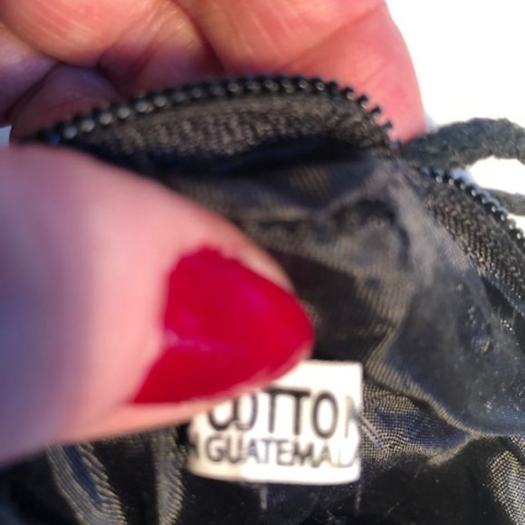 Handmade Guatemalan Shoulder Passport/Phone Fabric Bag - Picture 6 of 6